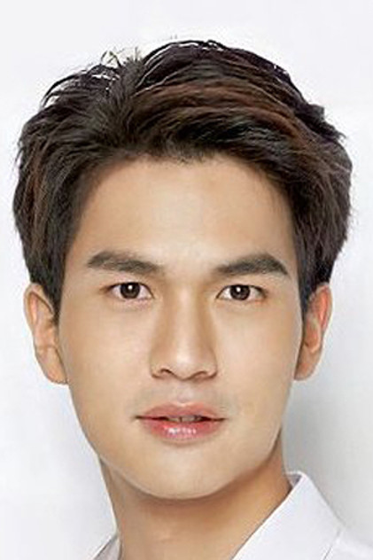 Woranart Ratthanaphast