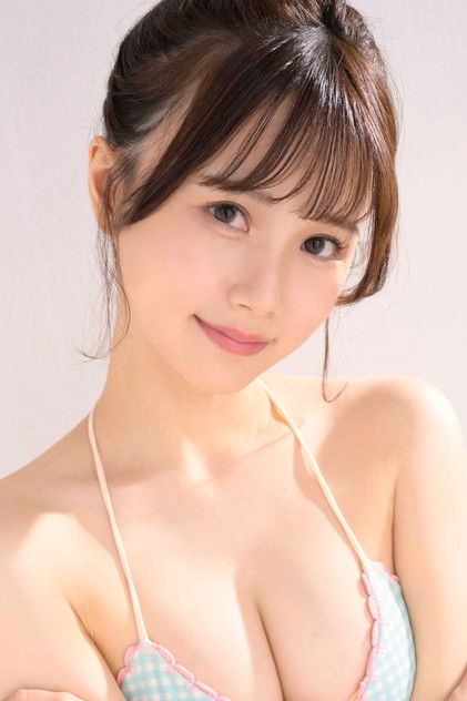 Momoka Izumi