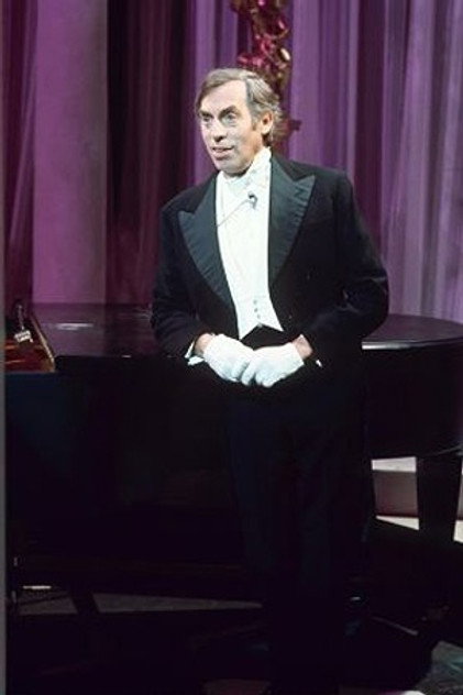 Larry Grayson