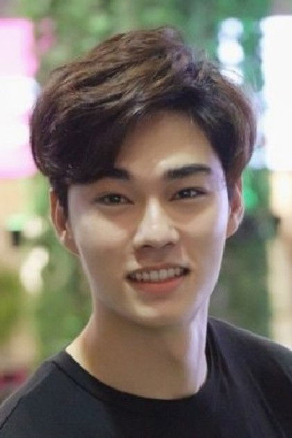 Folk Warattapob Wasinwasukul