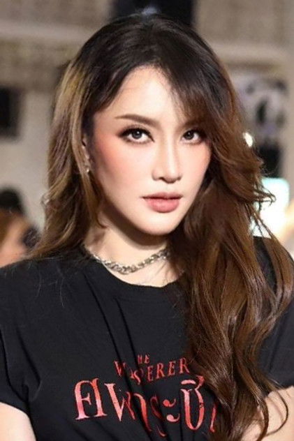 Natpicha Pisarnpongchana