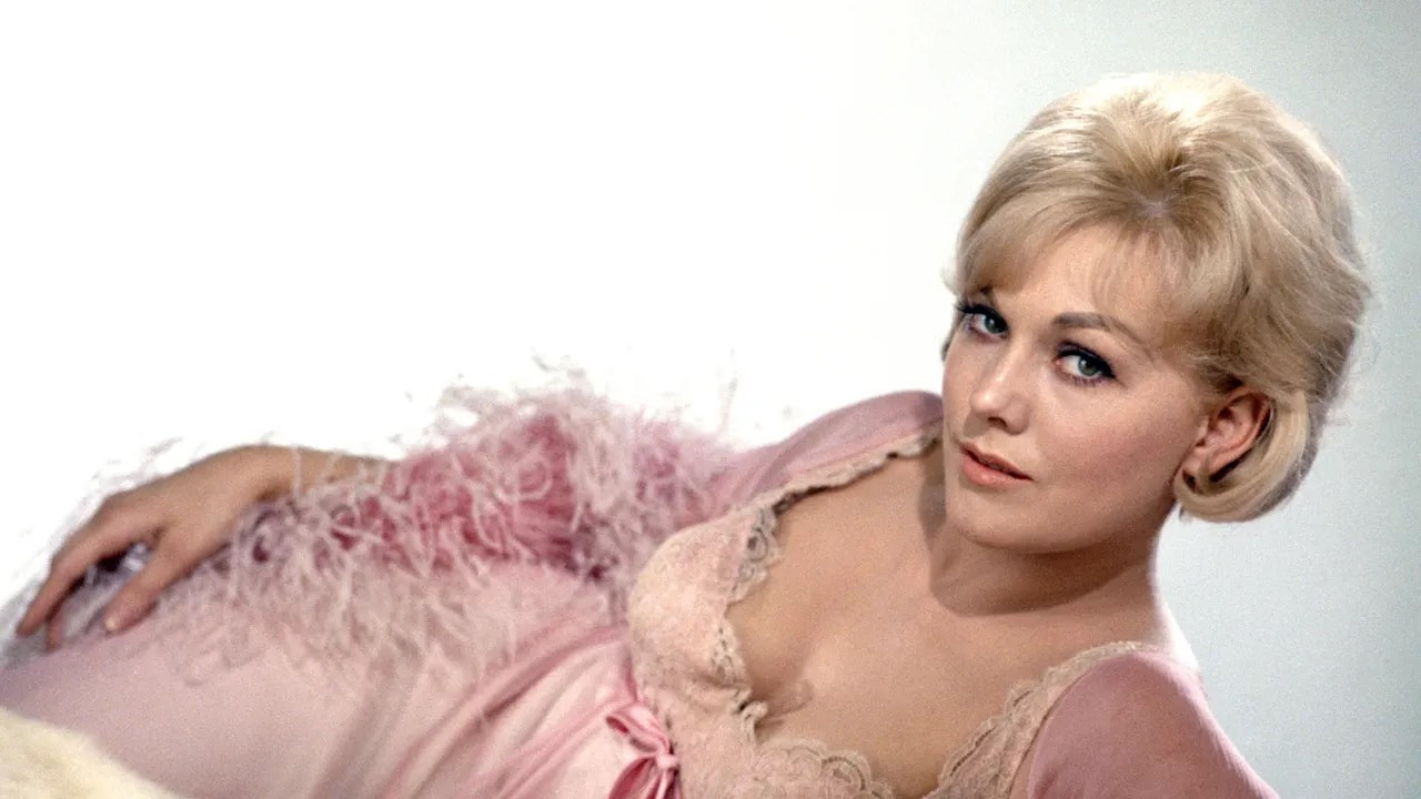 Kim Novak: Hollywood's Golden Age Rebel