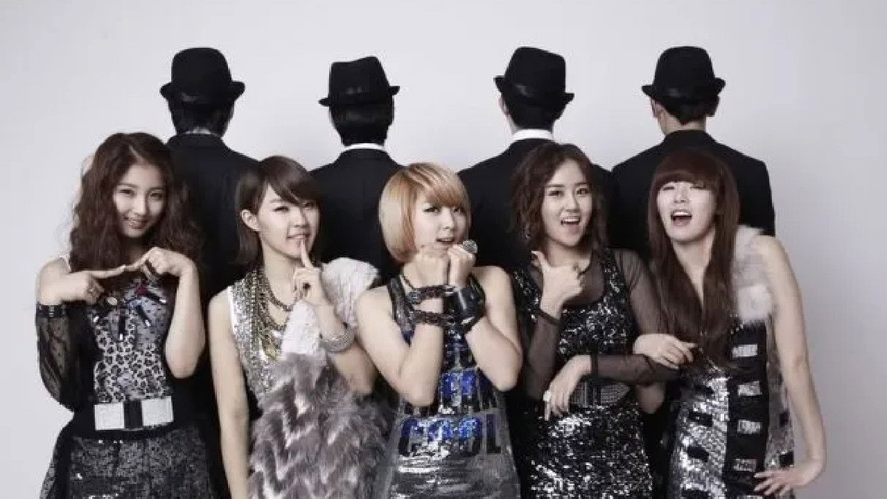 4Minute's Mr. Teacher