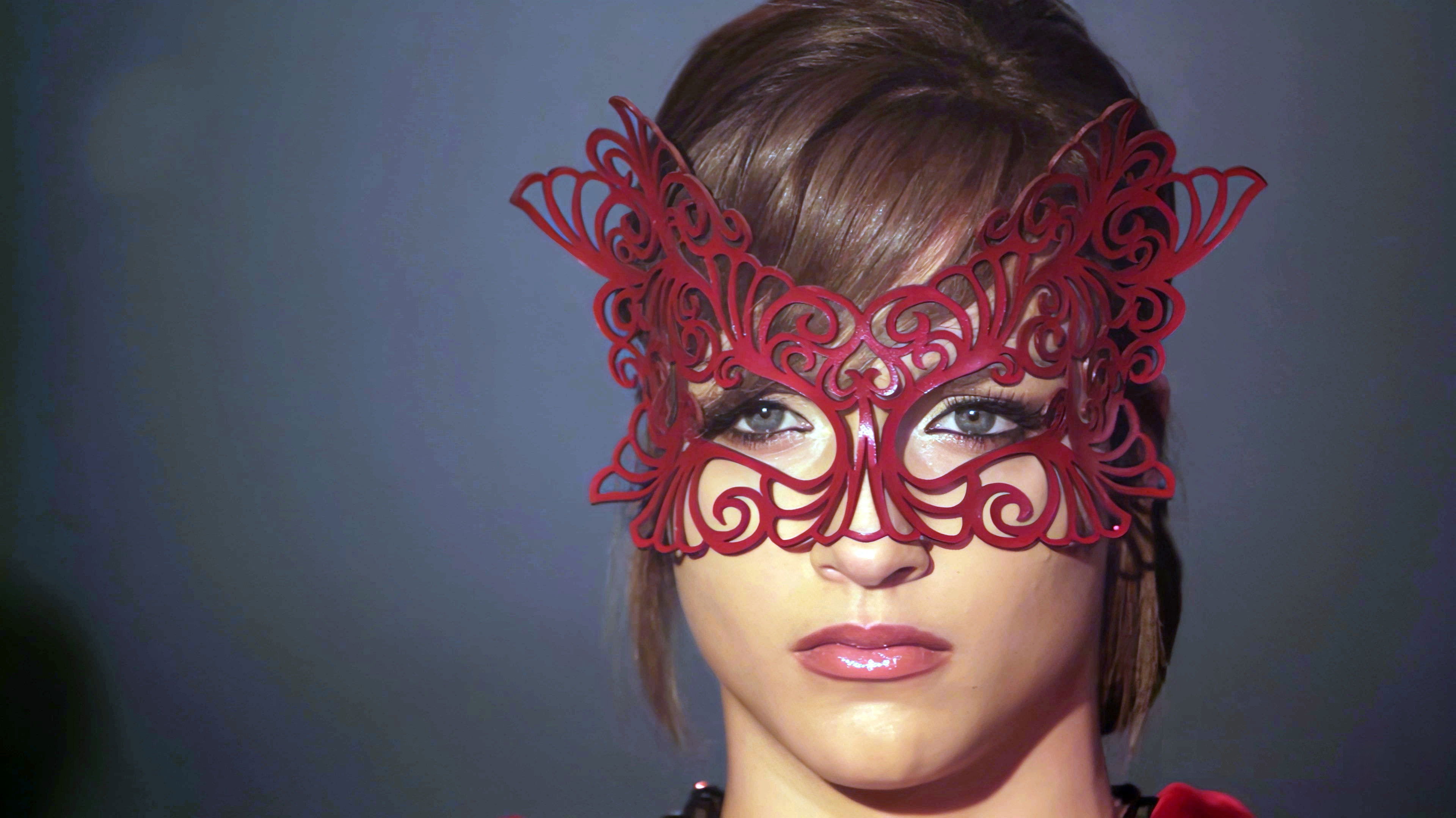 Kamikaze Love Volume 4 - Exploring Together