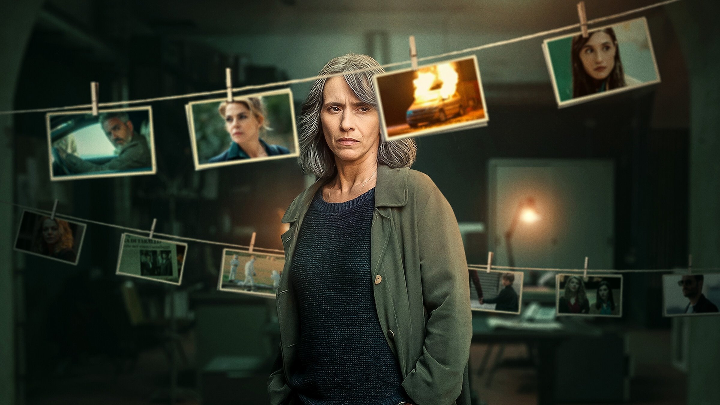 Sara - Woman in the Shadows