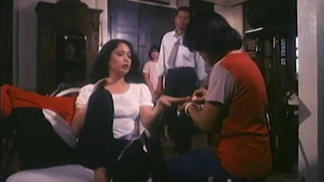 May Lamok sa Loob ng Kulambo