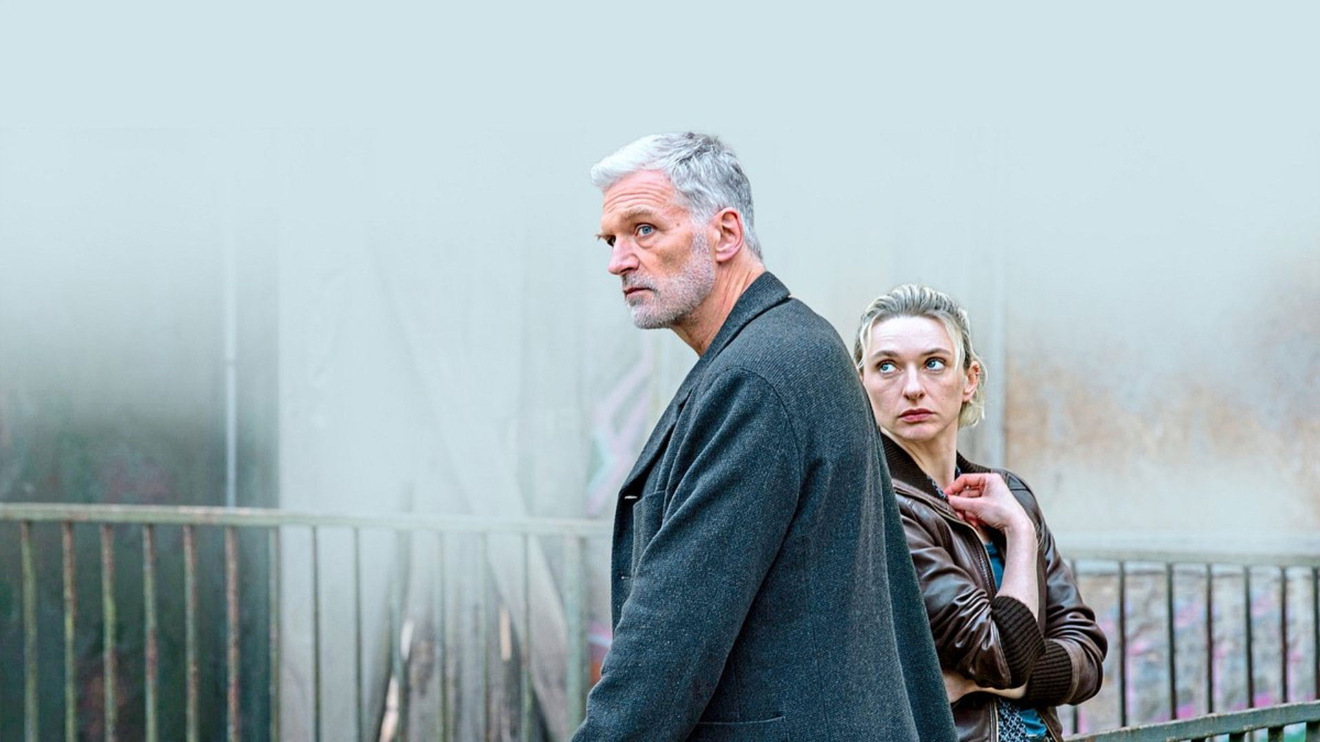 Into the Dark - Hunting Shadows