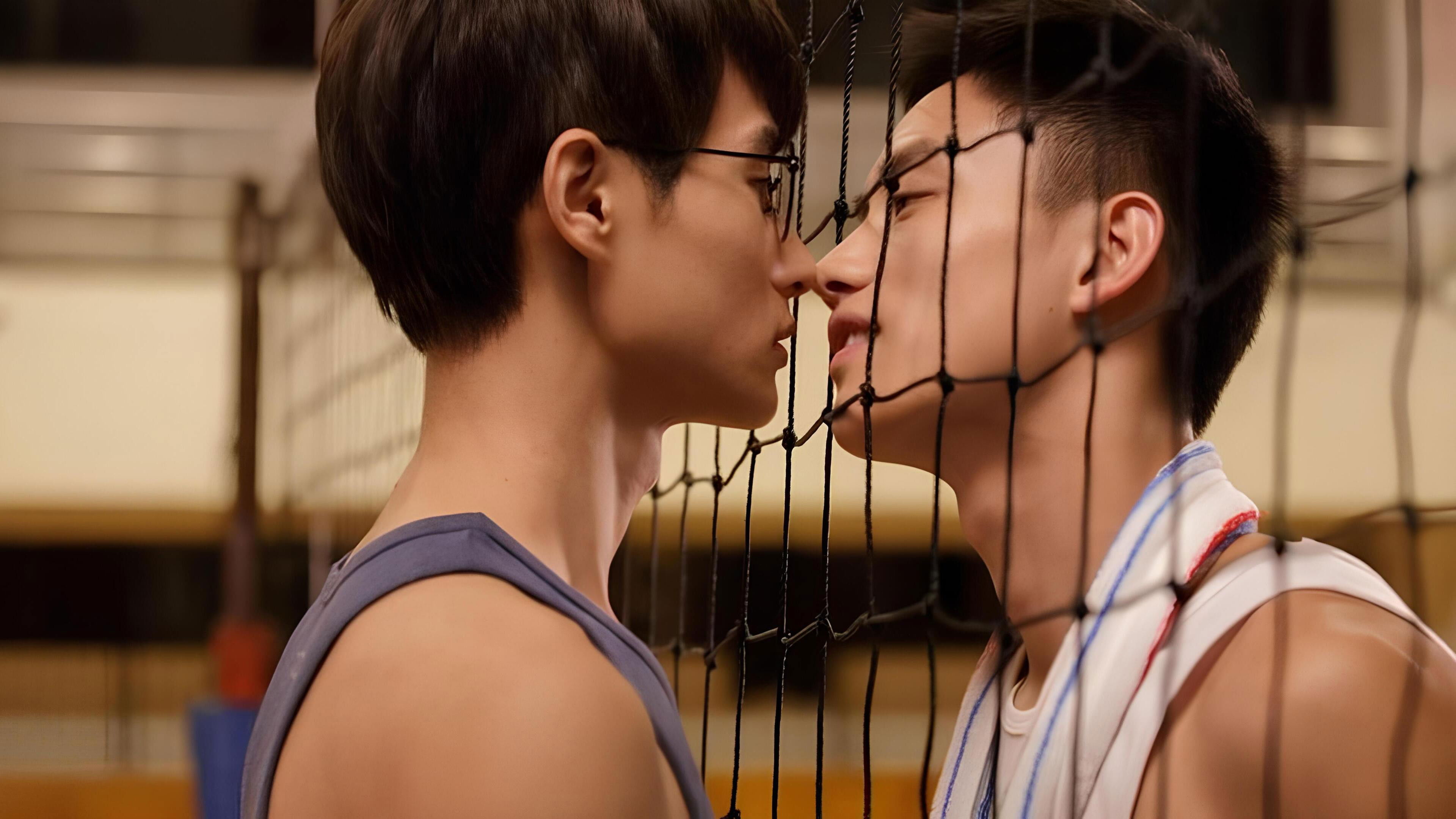 HIStory2: Crossing the Line