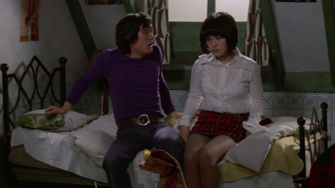 Playful White Fingers