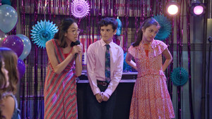 Bizaardvark Changes Lives