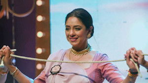 Anupama Shines on Stage