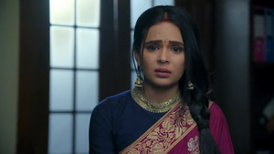 Rukmini Bribes Pavitra