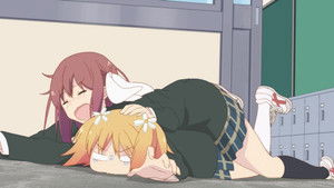 A Cherry Blossom-colored Beginning / Yakisoba, Verandas, and Girls