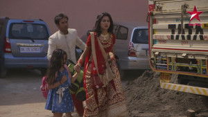 Kabir, Nisha And Chandra Escape!