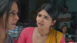 Khushi Saves a Woman