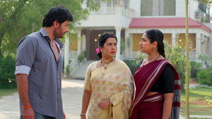Deepa Confronts Bhanu