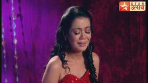 Abhimanyu Performs With Riddhima