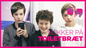 Licking on toilet seat