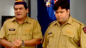 Gulgule Eats Aaryan's Tiffin