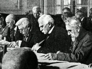 The Best Intentions - The Paris Peace Conference and the Treaty of Versailles