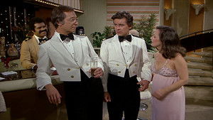 Does Father Know Best?/Pal-I-Mony-O-Mine/An 'A' for Gopher