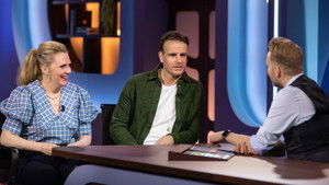 Press under fire | Jelka van Houten & Henry van Loon