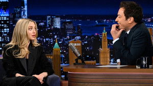 Amanda Seyfried/Joshua Jackson/Tate McRae