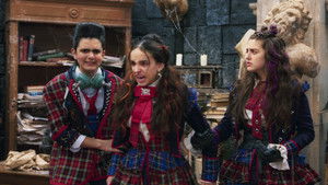 Little wolf vs wampirita