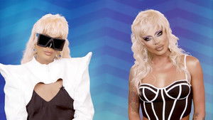 Smoking Hot Pop Stars