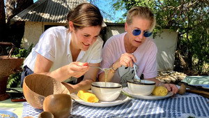 Team Edition: Cornelia Poletto, Viki Fuchs, Elif Oskan