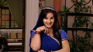 Manmohan Fakes a Fall