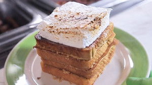 Triple D Nation: Breakfast, Burgers and Bison