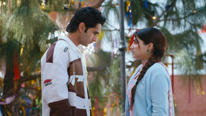 Nawab, Heer's Intense Gaze