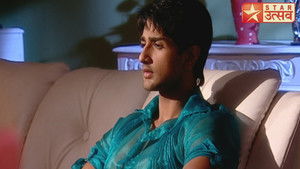 Adhiraj Apologises to Suhani