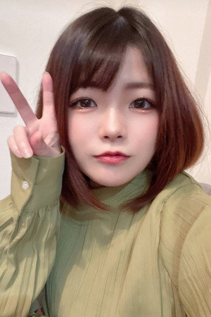 唯月つくし