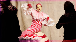 Glamour, acrobatics & transformation: Welcome to the #GNTM circus