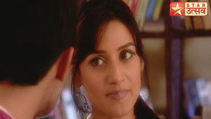 Nupur Performs in Front of Mayank