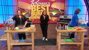 Akbar Gbaja-Biamila On Being a "Diaper Ninja" + Mom Addicted To Phone Goes 2 Days Without It