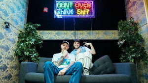 KENNY BEATS & BENEE FREESTYLE