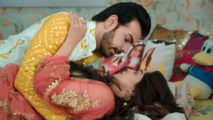 Rohit, Sonakshi's Romantic Moment