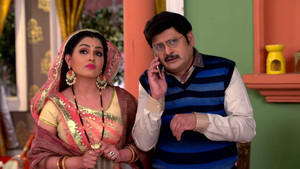 Angoori Slaps Vibhuti