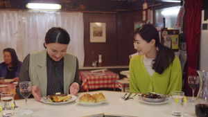 A long-established Western restaurant and motherly love