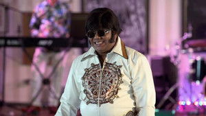 The Residents Of Modern Colony Meet Two Lookalikes Of Pellu