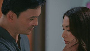 Carlos at Grace, official na?