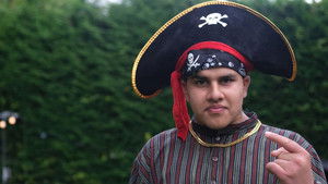 The House Partaaaay Play