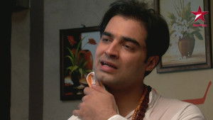 Karan Solves Parmanand's Murder