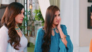 Khushi Slaps Anushka