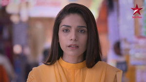 Rachita Confronts a Shopkeeper