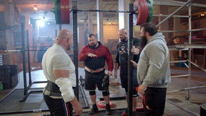 Strongmen Go to Vegas