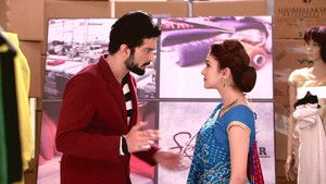 Rajni Works At Shaan's Factory!